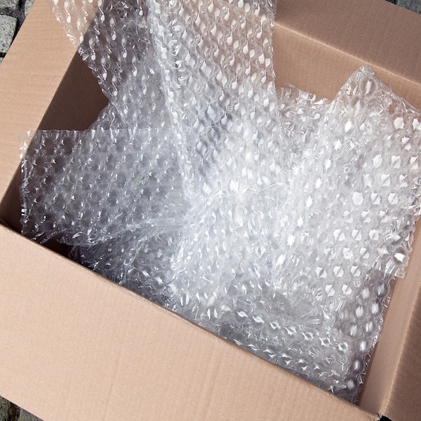 بررسی کاربرد نایلون حبابدار برای فروشگاه های اینترنتی